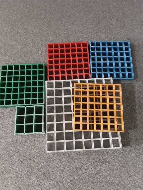 다기능 FRP 격자 맞춤형 크기 및 색상